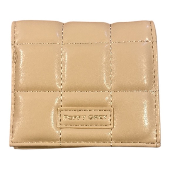 poppy grey Handbags - 🧡 5 for $25 🧡 POPPY GREY Quilted Tan Wallet